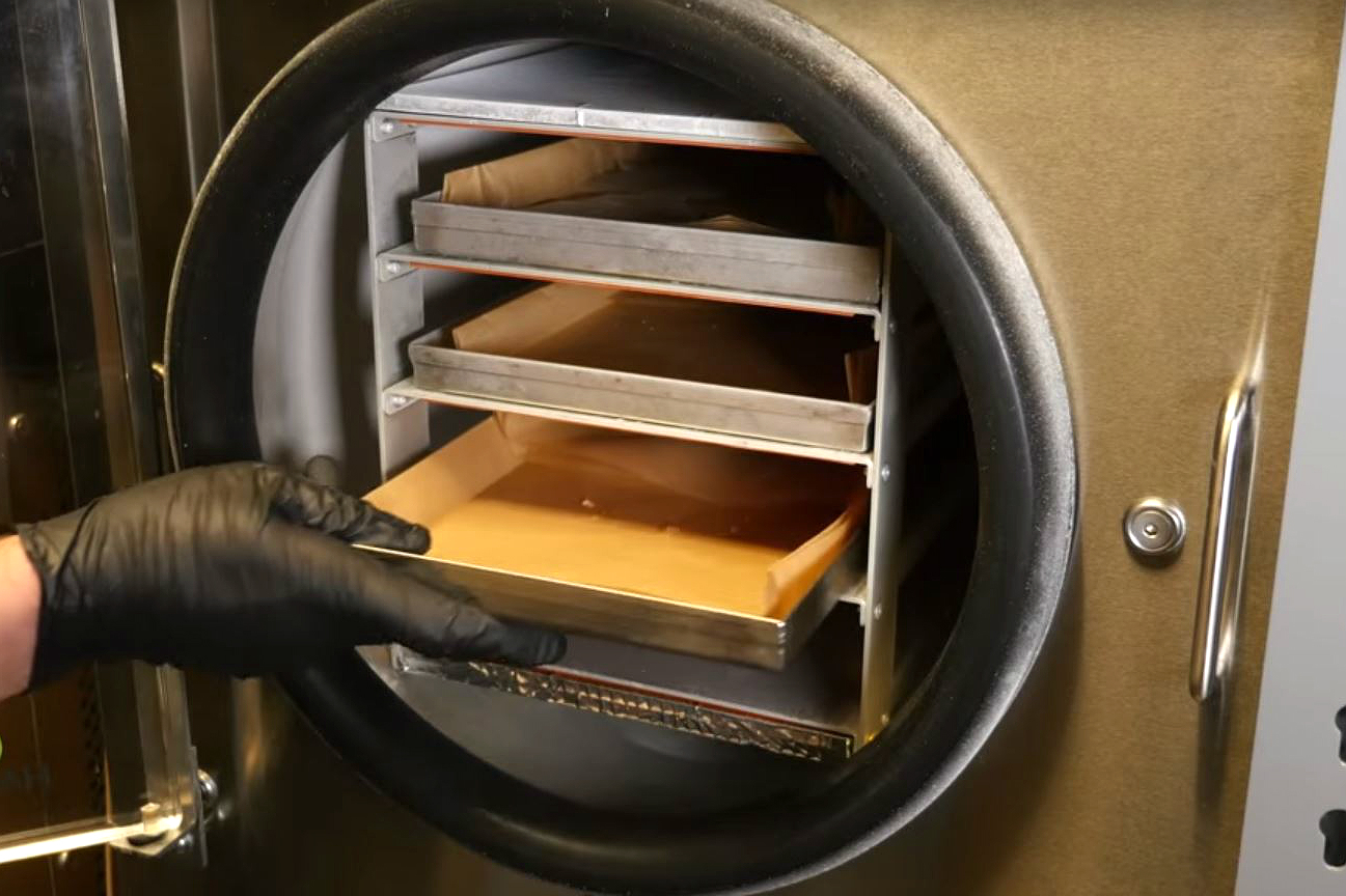 Rosin Presses, Freeze Dryers and the Solventless Hash Revolution PotGuide